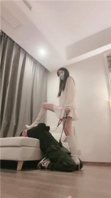 图片[8]_【月影儿】长靴踩狗/白袜气味控制/踩踏喂食_绳缚吧