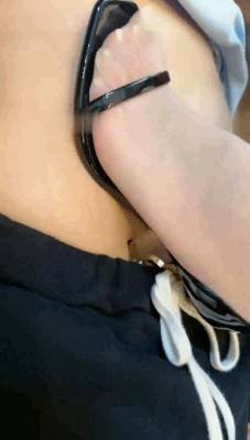 图片[6]_【美美子】双S踢裆场-高跟踩踏碾/手脚鞋底耳光_绳缚吧