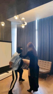 图片[10]_【美美子】双S踢裆场-高跟踩踏碾/手脚鞋底耳光_绳缚吧