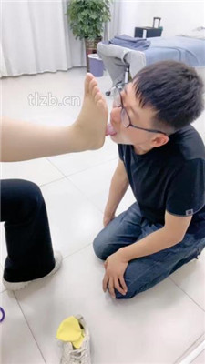图片[18]_【小九】偷闻原味被暴揍_绳缚吧