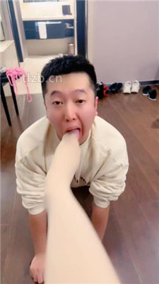 图片[11]_【南乔大大】丝袜塞嘴拖鞋抽耳光/臭脚捂脸_绳缚吧