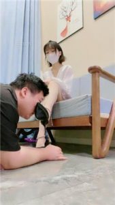 【素人星探】原味丝袜jio闻舔/高跟插嘴_绳缚吧