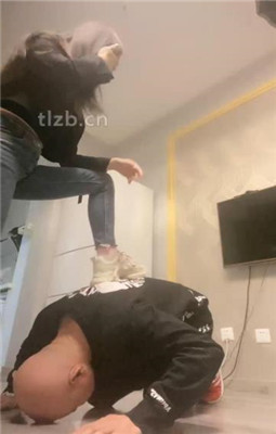 图片[3]_【魅儿】运动鞋棉袜气味羞辱/强制喝圣水_绳缚吧