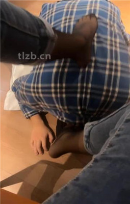 图片[17]_【绝美兔女王】喝洗脚水/跪舔脏鞋白袜_绳缚吧