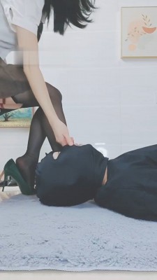 图片[3]_【灵竹】黑丝脚深喉恋足舔_绳缚吧