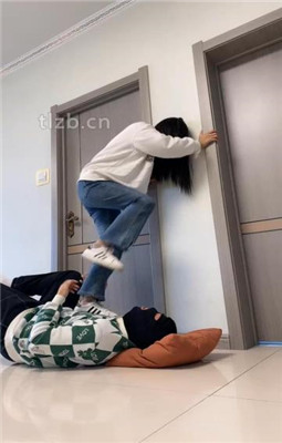 图片[7]_【精神小妹】素人S-贝壳头棉袜全体重踩/踢踹_绳缚吧