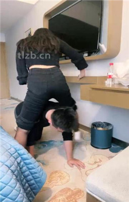 图片[6]_【绝美兔女王】小白鞋白袜配黑丝虐贱奴_绳缚吧