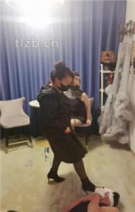 【魔鬼天使】双S-黑丝高跟恋足舔/重度虐打踩踏/喝圣水_绳缚吧