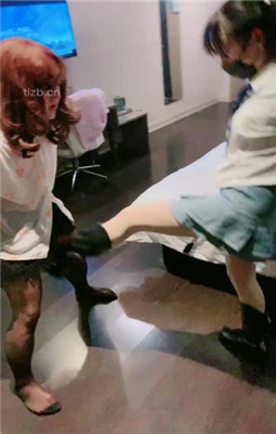 图片[11]_【赵奈奈】长靴S暴打偷原味的贱奴_绳缚吧