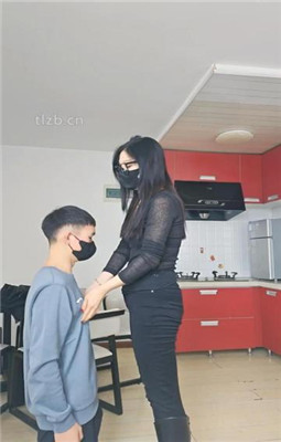 图片[4]_【夏娃】家奴伺候/圣水淋头/鞋底喂食_绳缚吧