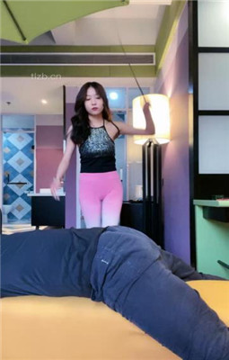 图片[15]_【双胞胎萌萌大人s】重刑专场-运动鞋踩踏/提档/捆绑/耳光/脚插嘴_绳缚吧