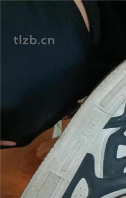 图片[9]_【林十七】全体重踩踏/舔闻超脏运动鞋棉袜_绳缚吧