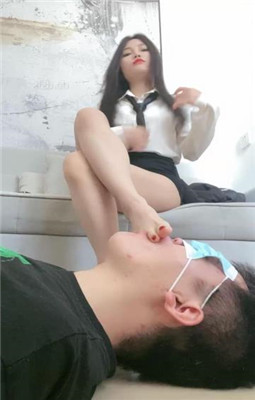 图片[9]_【甜一】下跪近距离裸足狂舔_绳缚吧