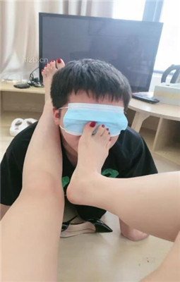 图片[14]_【甜一】下跪近距离裸足狂舔_绳缚吧