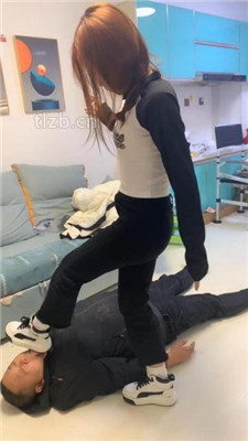 图片[12]_【精神小妹】双S-素人学生主-脏鞋脏袜臭脚辱_绳缚吧