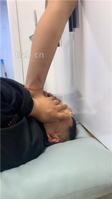 图片[20]_【精神小妹】双S-素人学生主-脏鞋脏袜臭脚辱_绳缚吧