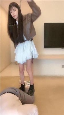 图片[2]_【苏西】甘愿被抽耳光-鞭打换来舔jio机会_绳缚吧