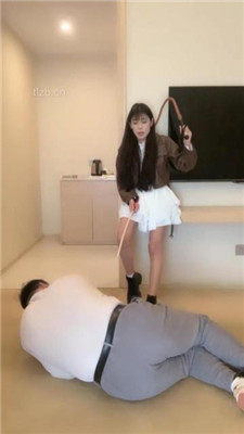 图片[5]_【苏西】甘愿被抽耳光-鞭打换来舔jio机会_绳缚吧