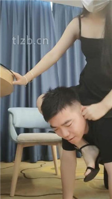 图片[4]_【花花子】耳光抽废狗脸/揪狗耳朵_绳缚吧