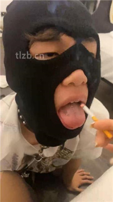 图片[9]_【可儿女王】黑丝高跟美腿跪舔_绳缚吧