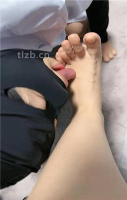 图片[14]_【你雅妈】护士小姐姐居然有恋足癖_绳缚吧
