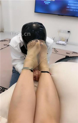图片[13]_【辣姐】和男友逛街累了让家奴伺候_绳缚吧