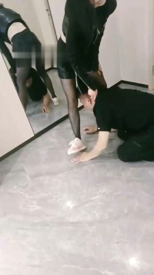 图片[4]_【刘二狗】虐乳/强制闻鞋/耳光抽/藤条sp【完整版】_绳缚吧