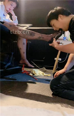 图片[6]_【冰诺】黑丝高跟恋足狂舔_绳缚吧