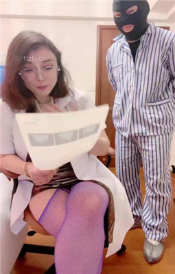 图片[2]_【梓夫人】制服诱惑-医务室治疗恋足癖_绳缚吧