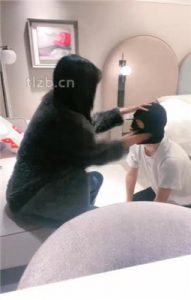 【绝美兔女王】跪舔长靴白袜裸足_绳缚吧