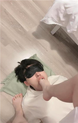 图片[10]_【清禾】学姐欺负抖M弟弟-吃口水骑马/舔白袜_绳缚吧