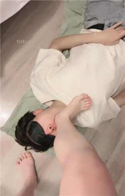 图片[12]_【清禾】学姐欺负抖M弟弟-吃口水骑马/舔白袜_绳缚吧