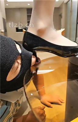 图片[9]_【森田熙子】模特S-虐乳/骑马/高跟踩狗舌/闻舔丝袜脚_绳缚吧