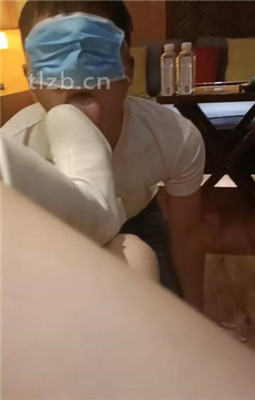 图片[11]_【十言】长靴踩狗头/舔脏鞋底/提档磕头求饶_绳缚吧