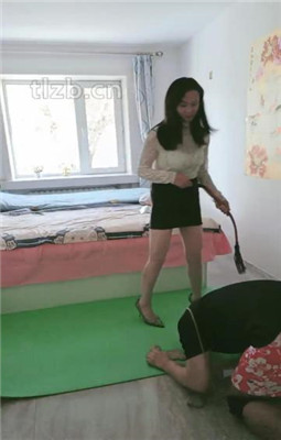 【丝韵】卖力讨好主人求释放_绳缚吧