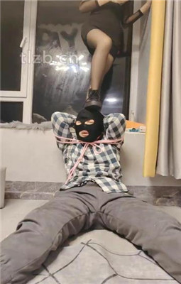 图片[12]_【丫丫】靴子踢踹重度专场_绳缚吧
