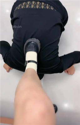 图片[5]_【樱子大人】人体擦鞋器/脚底喂食/皮鞋白袜/喝圣水【完整版】_绳缚吧