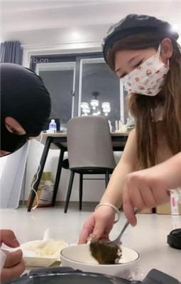 图片[8]_【樱子大人】人体擦鞋器/脚底喂食/皮鞋白袜/喝圣水【完整版】_绳缚吧