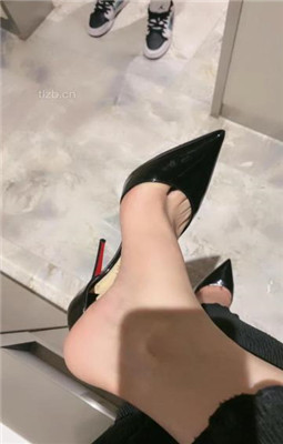 图片[12]_【歌迪丝】卫生间-母畜舔高跟鞋底裸足【续集】_绳缚吧