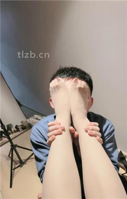 图片[12]_【时安】袜子塞嘴鞭打/舔多双脏鞋/臭脚捂脸_绳缚吧