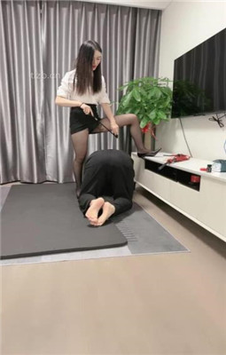图片[2]_【冰夏女王】黑丝高跟诱惑/转胯_绳缚吧