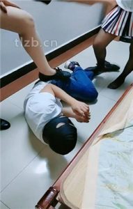 【广东迪迪】双S-偷舔主人的jio被暴打【完整版】_绳缚吧