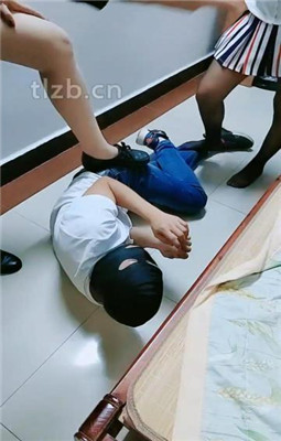 【广东迪迪】双S-偷舔主人的jio被暴打【完整版】_绳缚吧