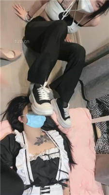图片[15]_【天津女仆店】双母畜-奴下奴-喂食/转胯互掐脖子/原味脚闻舔_绳缚吧