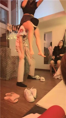 图片[14]_【御萝刑】4S-素人主捆绑调-鞭打闻脚/踩踏骑脖_绳缚吧