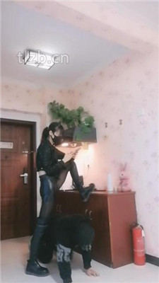 图片[15]_【美娜格格】长靴黑丝S-转胯爬行/超踢踹/腿绞_绳缚吧