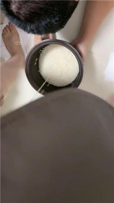 图片[6]_【丹丹】圈养狗奴喂食-圣水做饭-闻长靴臭脚-加官窒息_绳缚吧