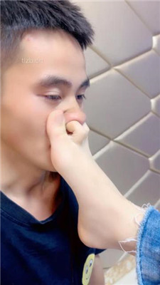 图片[8]_【冷鸢大大】舔脏鞋闻白袜/虐乳/耳光/踩踏_绳缚吧