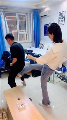 图片[17]_【冷鸢大大】舔脏鞋闻白袜/虐乳/耳光/踩踏_绳缚吧