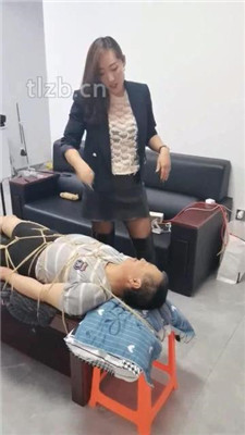 【冷御女王】女老板圈养惩罚不听话下属【中】_绳缚吧